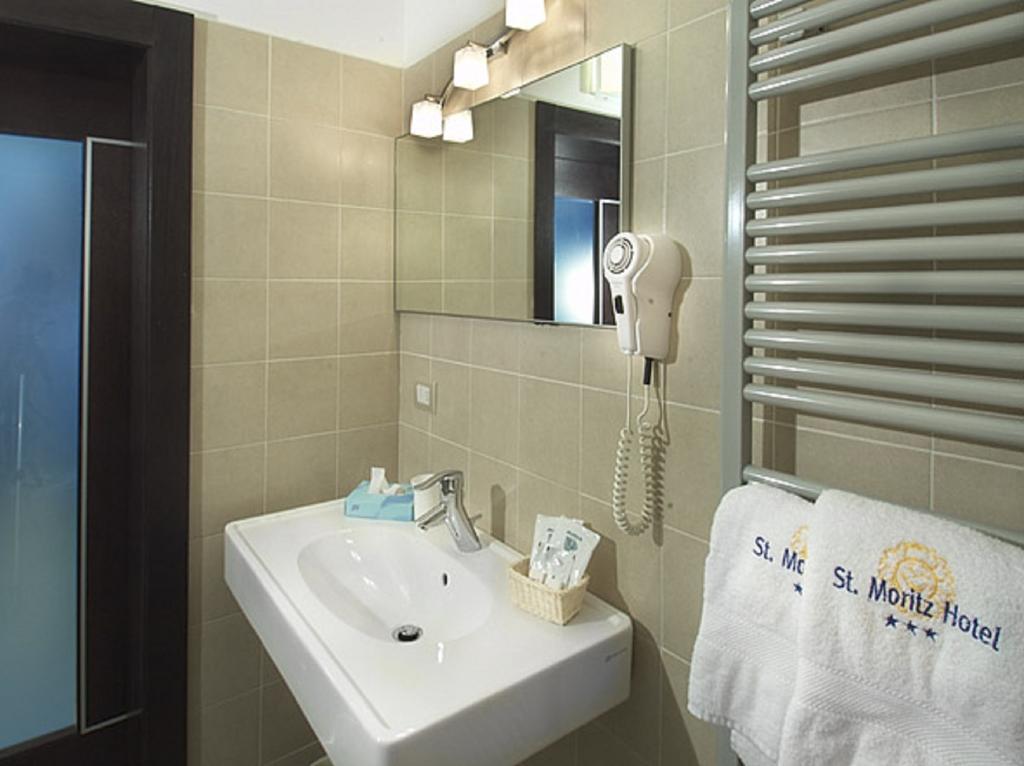 Hotel St. Moritz Μπελάρια-Ιτζέα Μαρίνα Εξωτερικό φωτογραφία