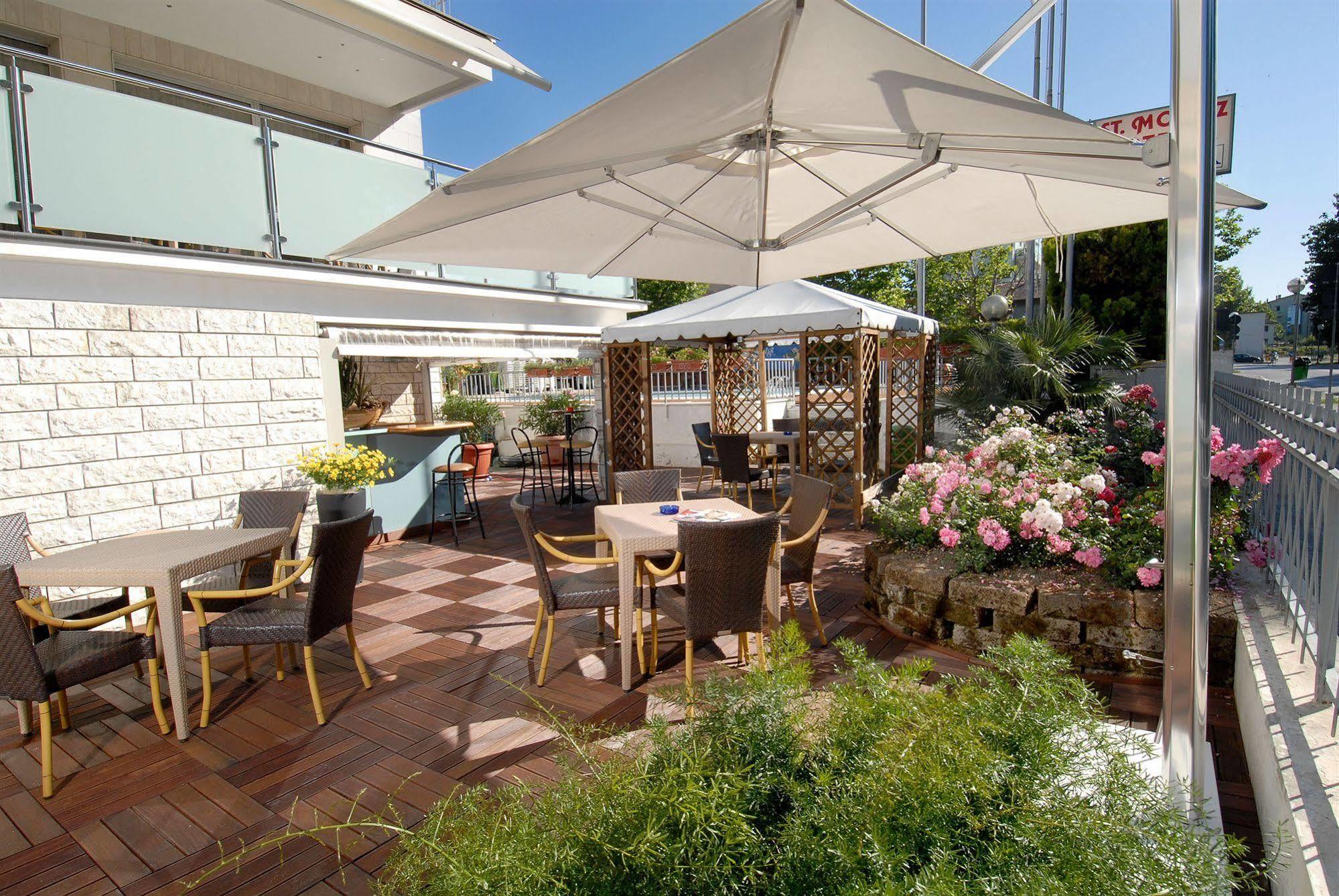 Hotel St. Moritz Μπελάρια-Ιτζέα Μαρίνα Εξωτερικό φωτογραφία