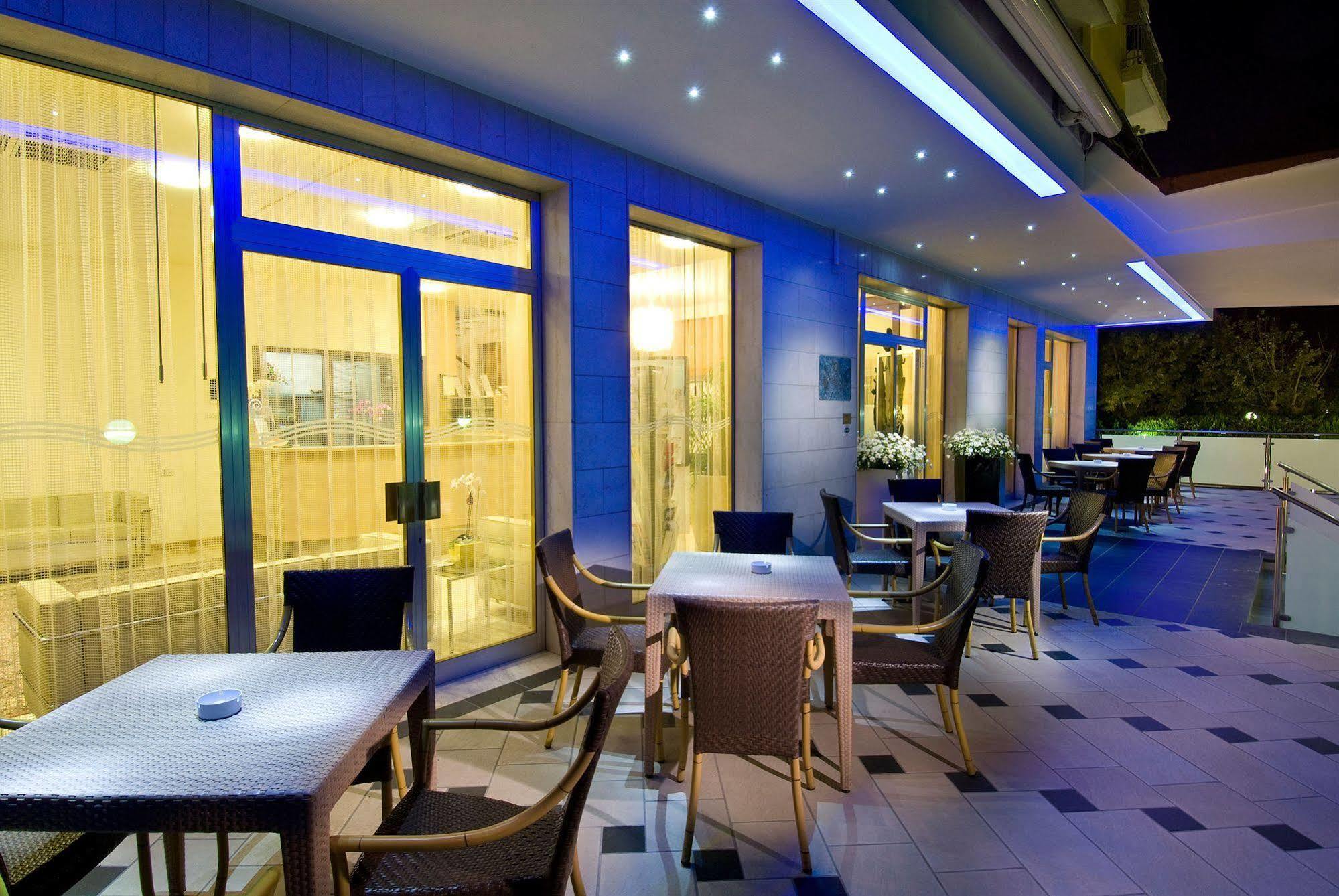 Hotel St. Moritz Μπελάρια-Ιτζέα Μαρίνα Εξωτερικό φωτογραφία